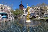 Holiday Inn Express & Suites Glendale Downtown by IHG hotel for hotel babysitting, in-room childcare, and travel childcare in Glendale, CA