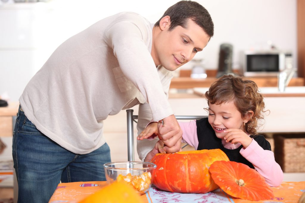 carving-pumpkins