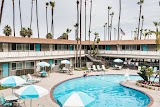 Kings Inn San Diego hotel for wedding childcare and wedding babysitting in San Diego, CA